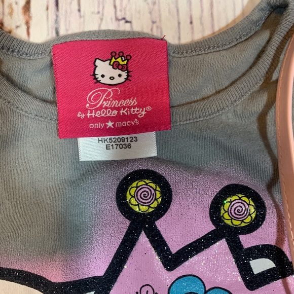 Hello Kitty Tee and Bag - Picture 3 of 4
